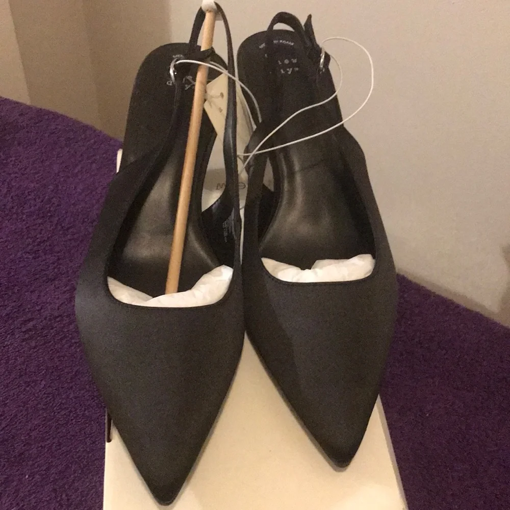 Black Slingback Pointed-Toe Heels with Decorative Ball Heel Size 11